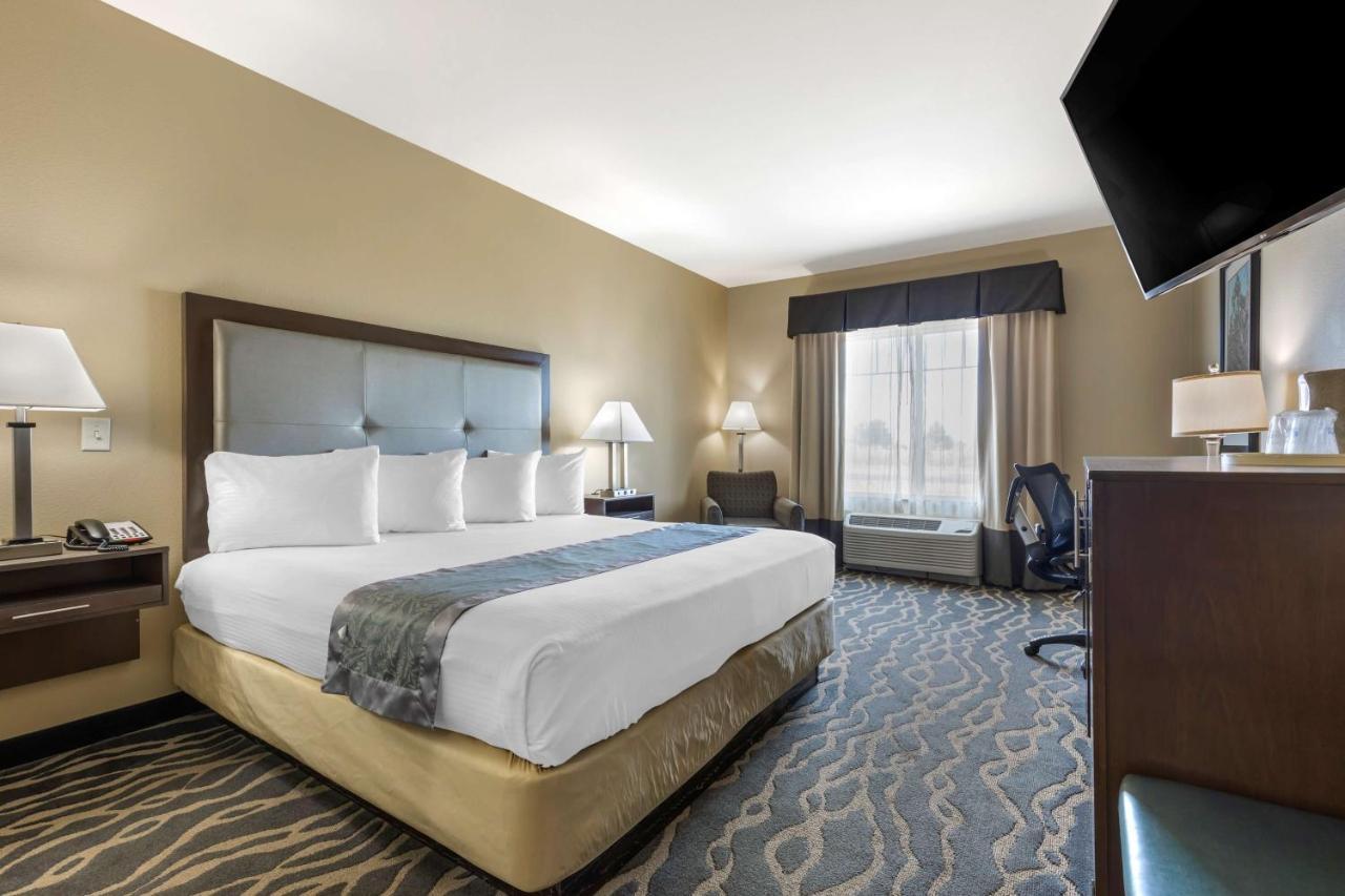 Best Western Plus Fort Stockton Hotel Exterior photo
